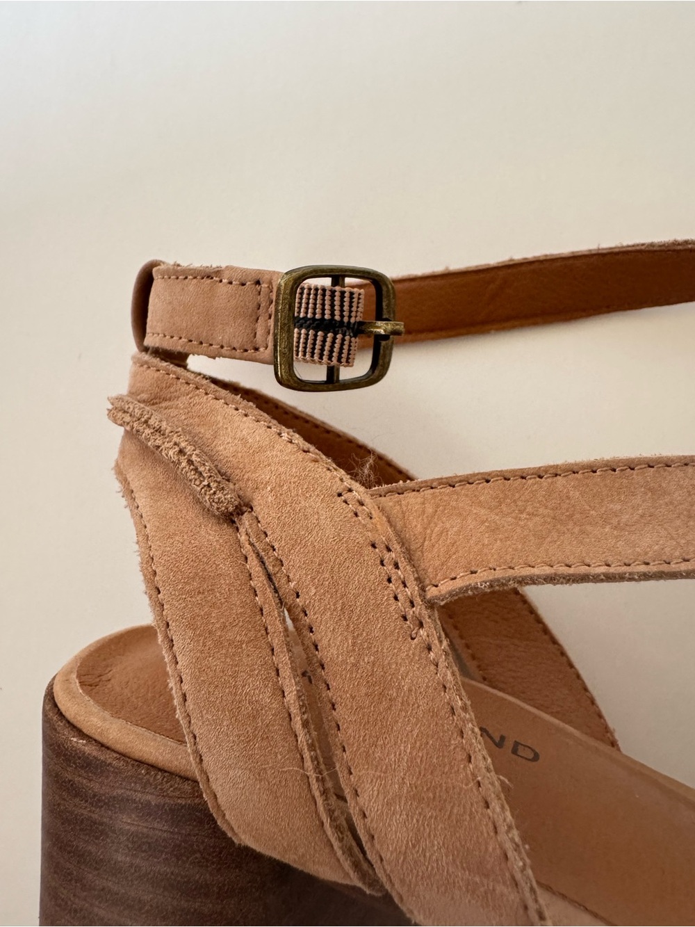 Lucky Brand Tan Suede Strappy Block Heel Sandals - Picture 4 of 10